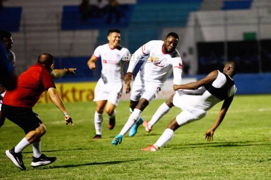 Golazo de Boniek García acapara las pantallas de ESPN entre los mejores goles del fin de semana