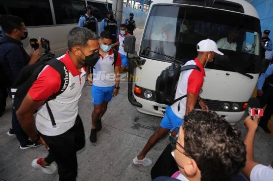 Así se vivió el minuto a minuto del empate entre Motagua y Olimpia por la semifinal de ida
