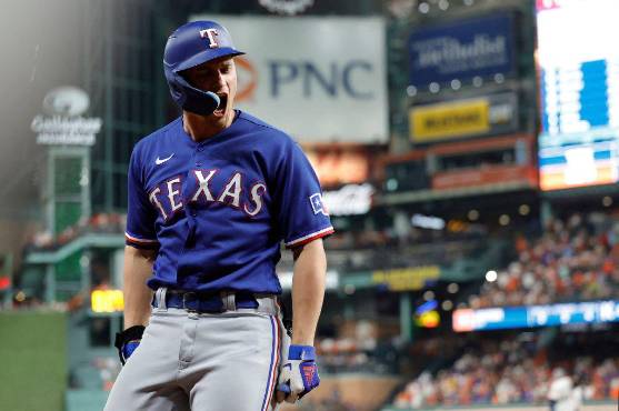 ¡Se acabó el sueño de Dubón! Los Rangers recetan paliza a los Astros y son campeones en la Liga Americana y se clasifican a la Serie Mundial