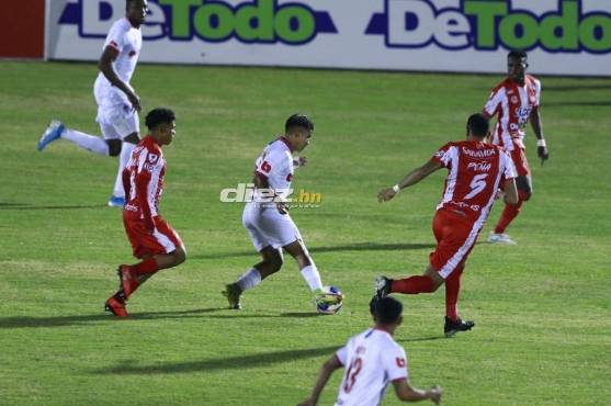 Olimpia golea en La Ceiba a un Vida golpeado por el covid-19 y son líderes del torneo Clausura