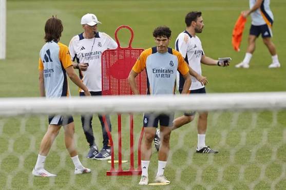 Duro golpe para Ancelotti: Real Madrid sufre sensible baja en su primer entrenamiento en los Estados Unidos