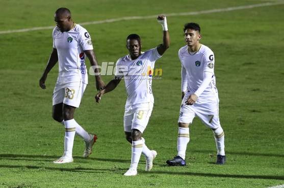 Comunicaciones y Júnior Lacayo le sacan la copa del bolsillo a Motagua y se coronan campeones de la Liga Concacaf