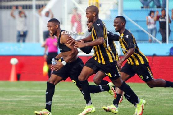 Real España frena racha triunfal del Olimpia con Edrick Menjívar como figura pero sigue líder del Apertura 2022