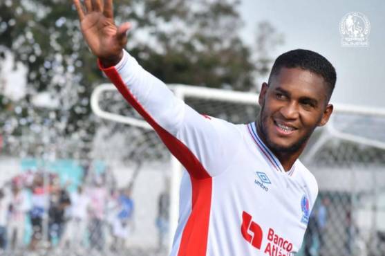 Brayan Beckeles ha ganado 11 títulos de Liga Nacional y uno más de Liga Concacaf con el Olimpia.