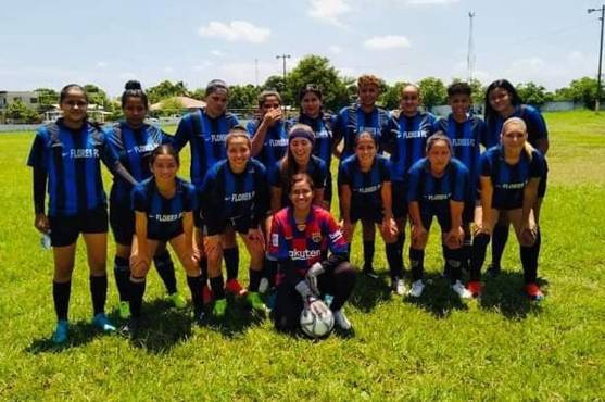 El equipo Villalinda peleará el tercer lugar de este torneo de la localidad.
