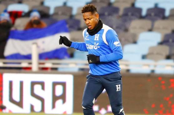 Romell Quioto realizando el entrenamiento previo al partido. Foto: DTUSA