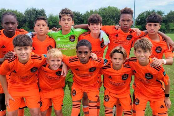 Los hijos de Maynor Figueroa la están rompiendo: Keyvan campeón en Sub 12 y Keyrol anota en goleada