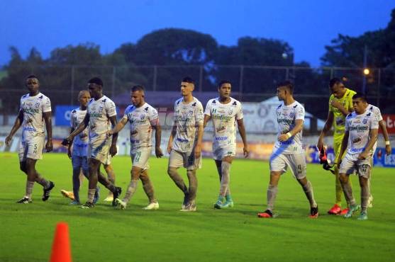 Presidente del Platense: “Nosotros nos morimos con Ramón Maradiaga, el profe sigue firme”