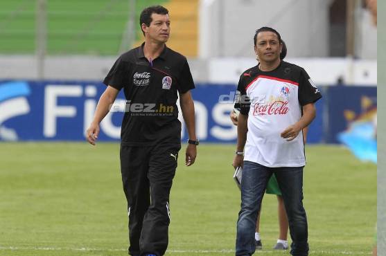 Dani Turcios ha trabajado como entrenador de reservas al lado de “Cocli” Salgado.