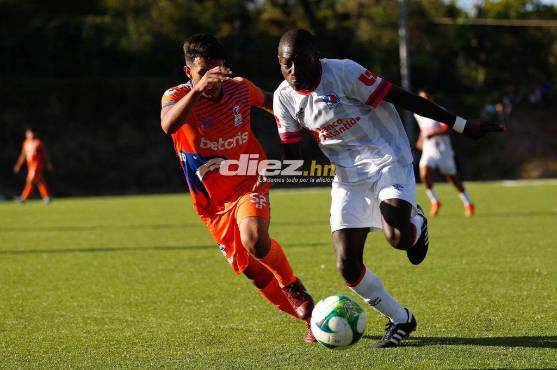 ¡Tremenda paliza! Marathón da un golpe de autoridad goleando a Olancho FC y toma el liderato de las reservas