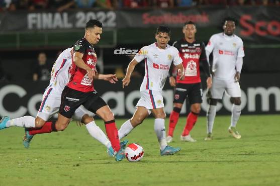 ¡El único que saca la cara por Honduras! Olimpia entierra la supremacía tica y se corona campeón de Liga Concacaf 2022