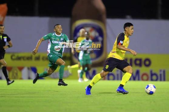 Real España se lleva apretado triunfo ante Platense, liga su séptima victoria al hilo y se pone líder del Clausura