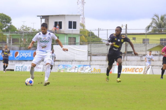 Platense saca importante victoria contra Real España en el estreno goleador de Álvaro Klusener con el Tiburón