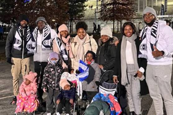 Deiby Flores y Alberth Elis se reencuentran en Francia y pasarán en familia la Navidad en París