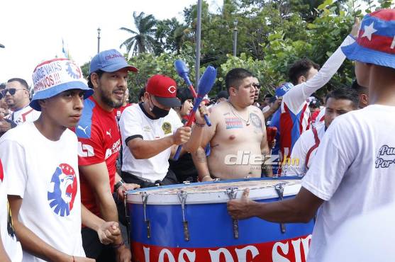 ¡Apabullante y humillante! Olimpia le receta tremendo baile al Motagua, lo golea y encima le quita el liderato del Apertura