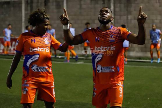 El delantero Jairo Róchez marcó su tanto 24 en Liga Nacional.