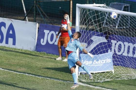 Así se vivió el minuto a minuto de la goleada del Motagua frente a Marathón en el Yankel Rosenthal