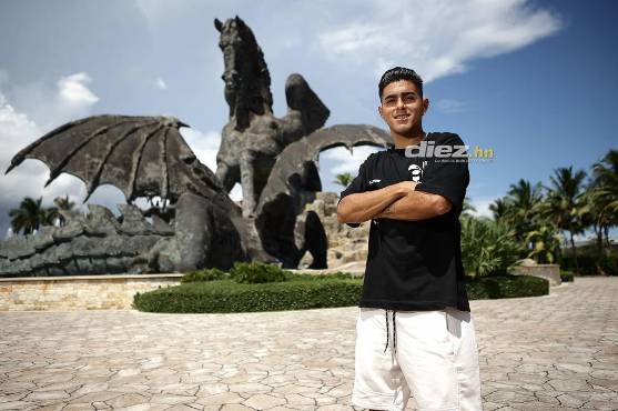 El jugador se incorporó hoy a la disciplina de la selección hondureña. Antes compartió con su familia en Estados Unidos.