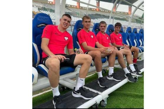 Escándalo en el Mundial Sub 17: Selección echó a cuatro futbolistas por llegar borrachos a la concentración