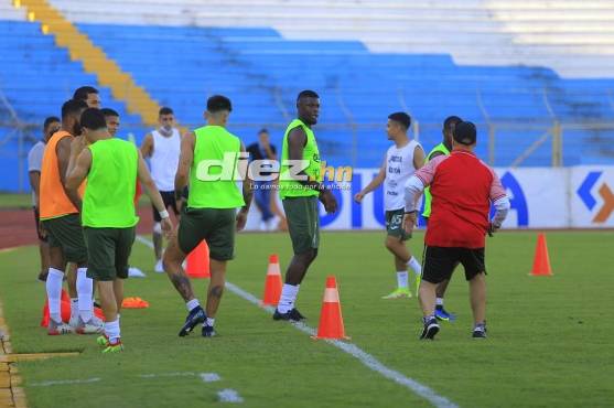 Marathón recupera la contundencia y aplasta a UPNFM en el estadio Olímpico Metropolitano