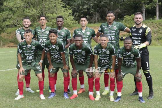 Así formó Marathón en el amistoso contra Victoria: Rafael García, Félix Crisanto, Molina, Vargas, Adrían Peña, Damín,Vieyra, Odín, Solani y Guillén. FOTO: Neptali Romero.