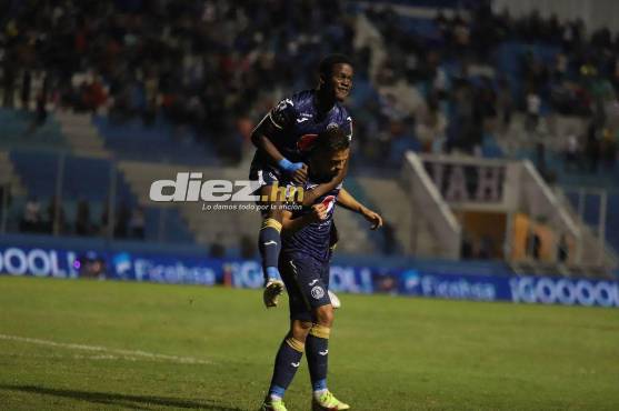 Marcelo Santos logró el gol de la remontada de Motagua ante UPNFM. Foto: Marvin Salgado.
