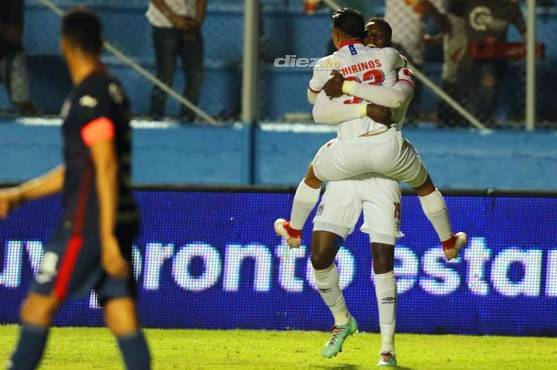 Olimpia le asesta dura derrota al peor Motagua de los últimos 16 años en Liga Nacional; sumó cinco derrotas al hilo