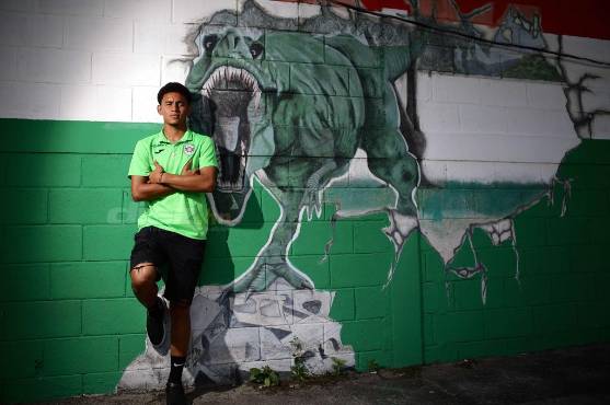 Pensó que no sería futbolista: Javier Arriaga, el cipote que trabajó de ebanista y rechazó a otros grandes por el Marathón