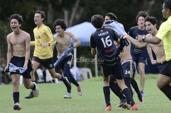 La Lincoln de Nicaragua levantó la copa AASCA Sub-18.