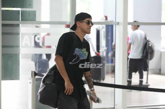 Luis Palma viajó hoy rumbo a Polonia para incorporarse a su equipo. Foto: David Romero.