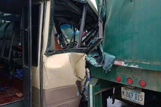 Futbolista legionario hondureño sale gravemente herido tras sufrir fuerte accidente de tránsito