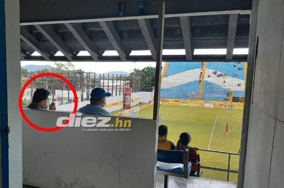 Héctor Vargas estuvo viendo al Real España, club con el que ha sido vinculado.