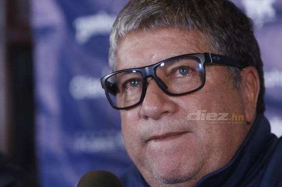 Bolillo compareció ante los medios este sábado en el hotel de concentración de Honduras.