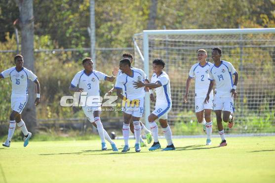 Honduras no pudo ante los panameños y terminan como segundos del grupo. Foto Diez: Marvin Salgado
