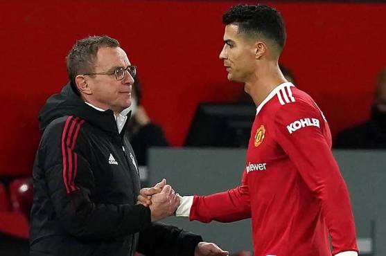 Ralf Rangnick y Cristiano Ronaldo buscan enderezar el camino del United.