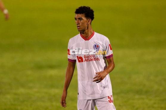 Heber Jafet Núñez, delantero del Olimpia, es el que menos juega. No tiene participación desde marzo con su club.