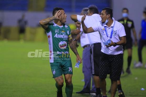 ¿Error de Buba? Platense descontó ante Real España con este hermoso gol del capitán Jorge Cardona de tiro libre
