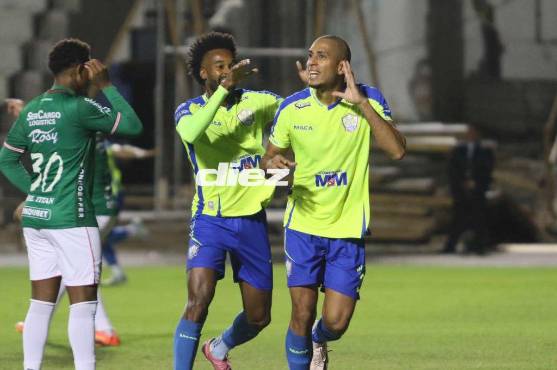 Eddie Hernández y su festejo tras marcar el 1-0 ante Marathón: Foto: Marvin Salgado.