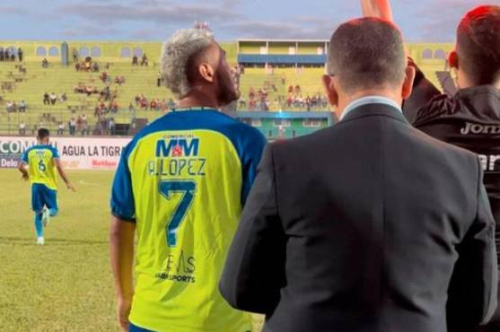 Alex López ingresó en el segundo tiempo para realizar su debut con Olancho. Foto: TVC