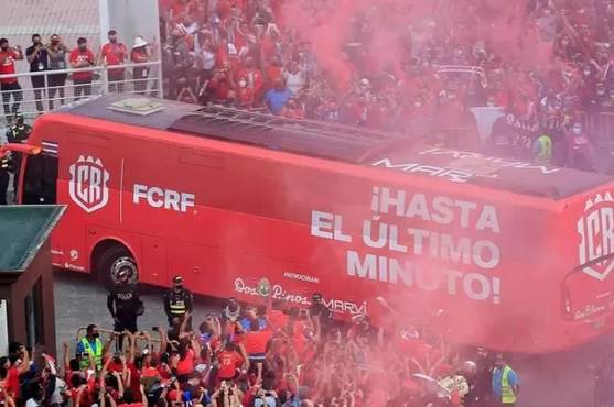 Así despidió la afición a su selección previo al viaje hacia Doha, Qatar.
