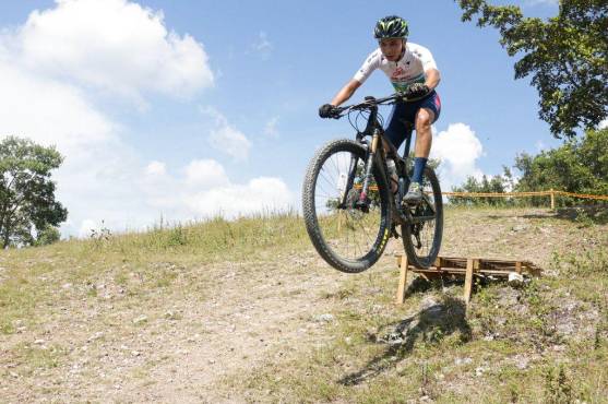 Todos los ciclistas dieron su máximo esfuerzo en la Copa Bike Mart 2022