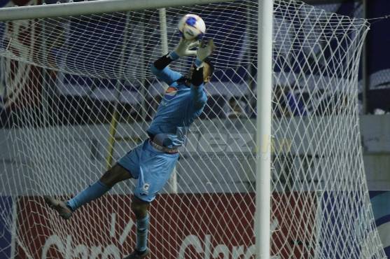 Diego Vázquez explica por qué jugó Marlon Licona y su reacción tras dejar ir el triunfo ante Olimpia: ‘‘Cuando te empatan así, no me gusta’’