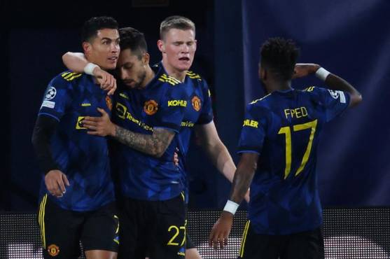 Cristiano Ronaldo abrió el marcador al aprovechar un error en la salida.