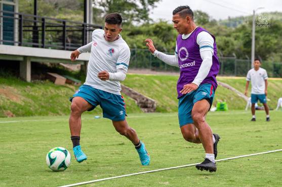 Olimpia busca su segundo título en la Liga Concacaf con el Alajuelense como su rival.