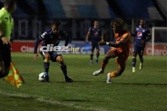 Motagua y UPNFM buscan tres puntos valiosos en el estadio Nacional. Foto: Marvin Salgado.