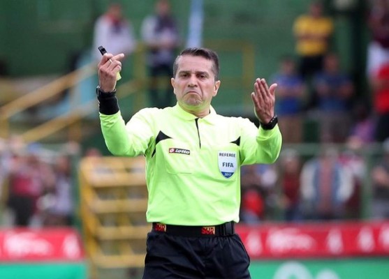 Los árbitros destacados del área que bien podrían pitar la final Motagua-Olimpia