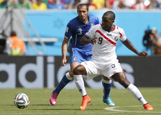 Thierry Henry: 'Me encantaría ver a Campbell en el Arsenal”