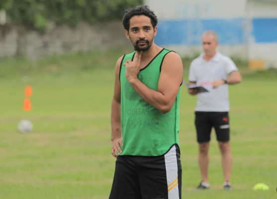 ¡Se busca chamba! Los jugadores que no tienen equipo