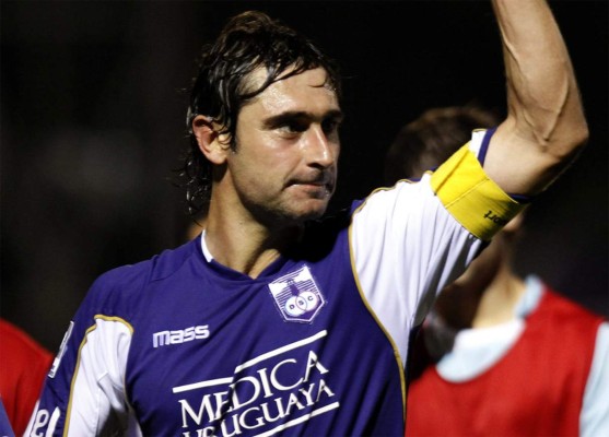 Los jugadores que dijeron adiós al fútbol profesional en 2015