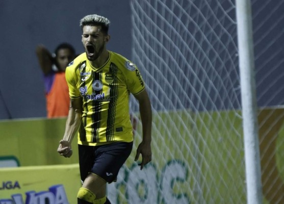 Fichajes: Luis Palma se probaría en Portugal y 'Potro' Gutiérrez oficializa bajas en Real España